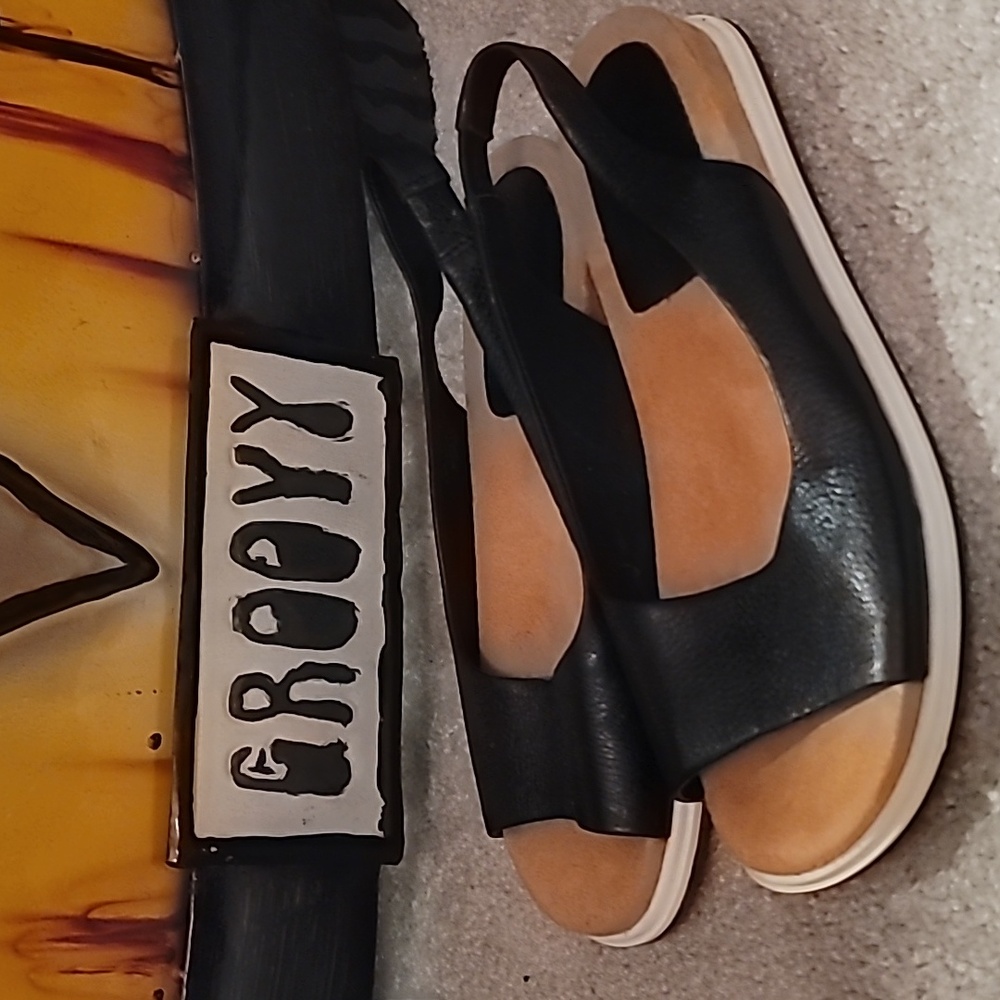 Shoes - Picture 2 of 2
